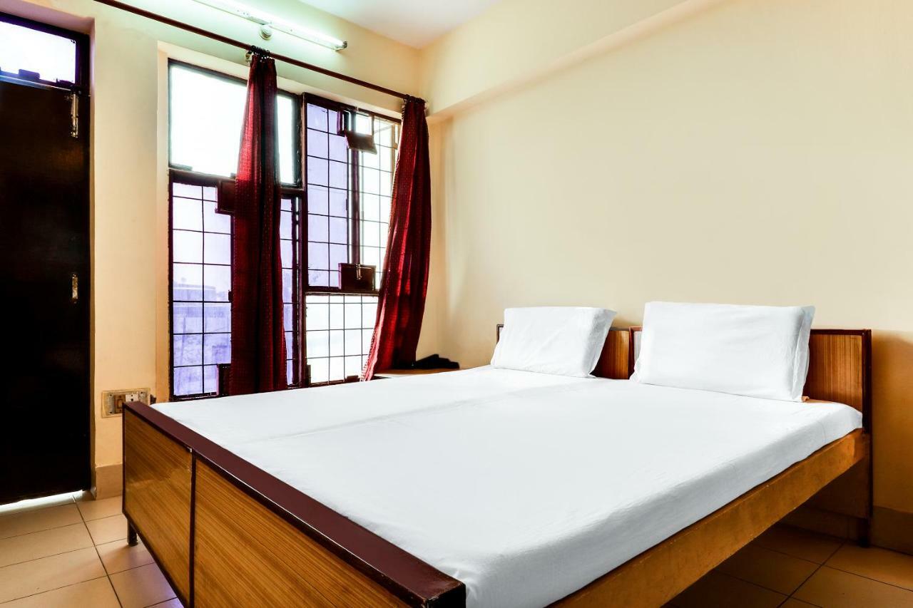 Spot On 38567 Hotel Aryan ラクナウ エクステリア 写真